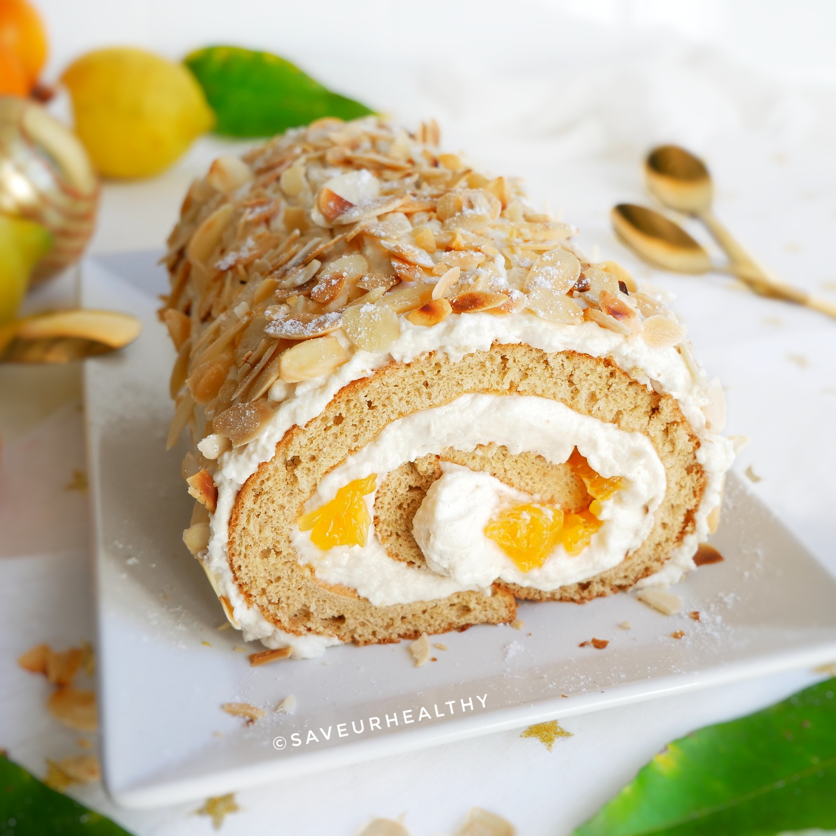 Bûche sans lactose, crème citron, suprêmes clémentines