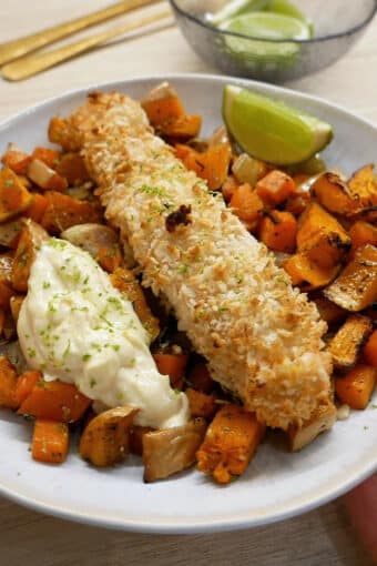 saumon en croûte, légumes rôtis & sa sauce aïoli allégée protéinée